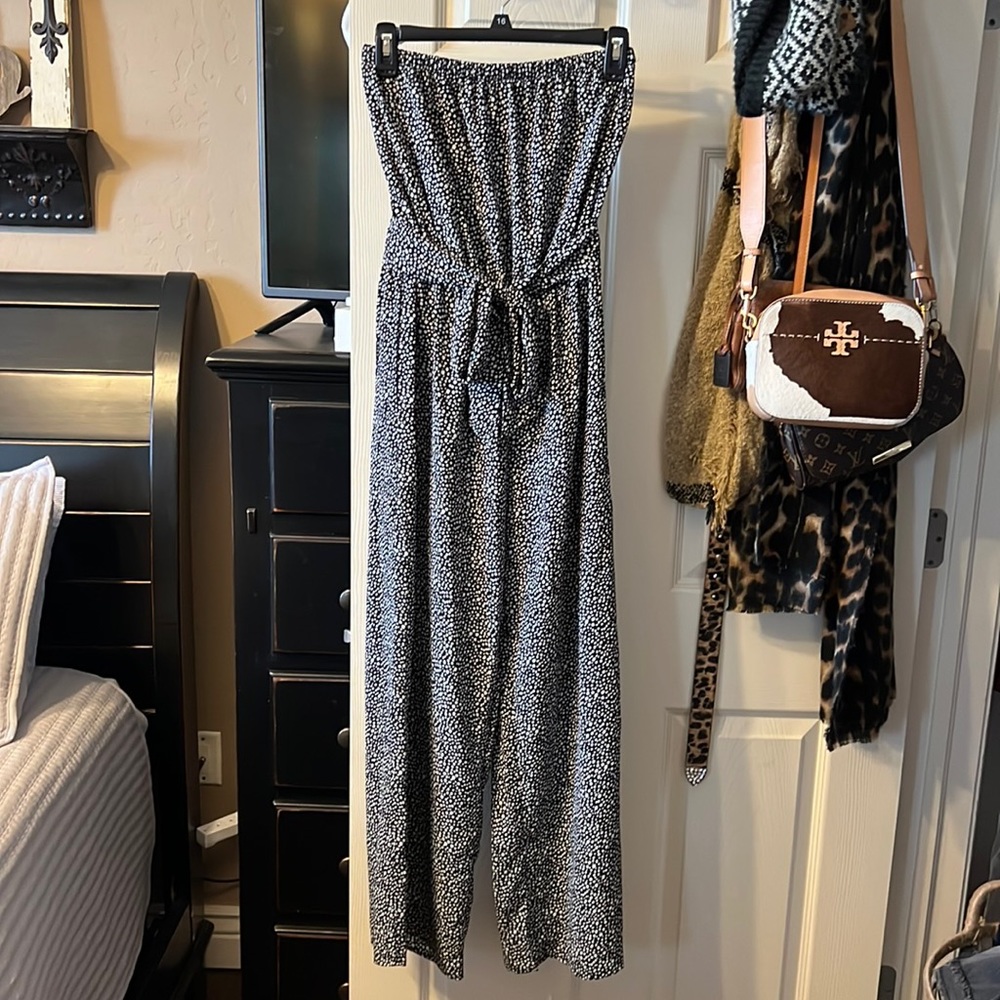 Tube top jump suit